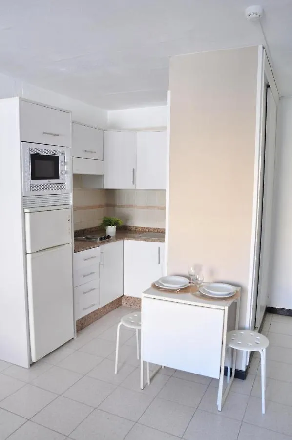 Apartment Comodoro Los Cristianos  Spain
